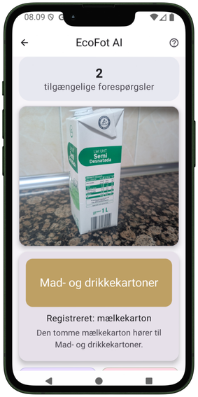 EcoFot AI-resultat med sorteringsforslag for en mælkekarton